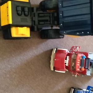 Sell this 3 big trucking.s  in perfect condition